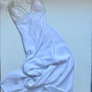 NWT White House Black Market wedding dress